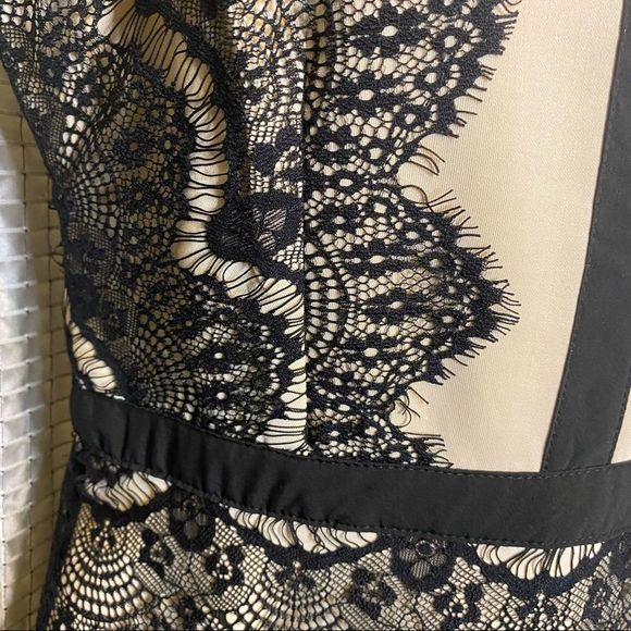 Andree Black Lace Sheath Dress Size Medium. No rips or tears! Great condition! - Picture 3 of 8